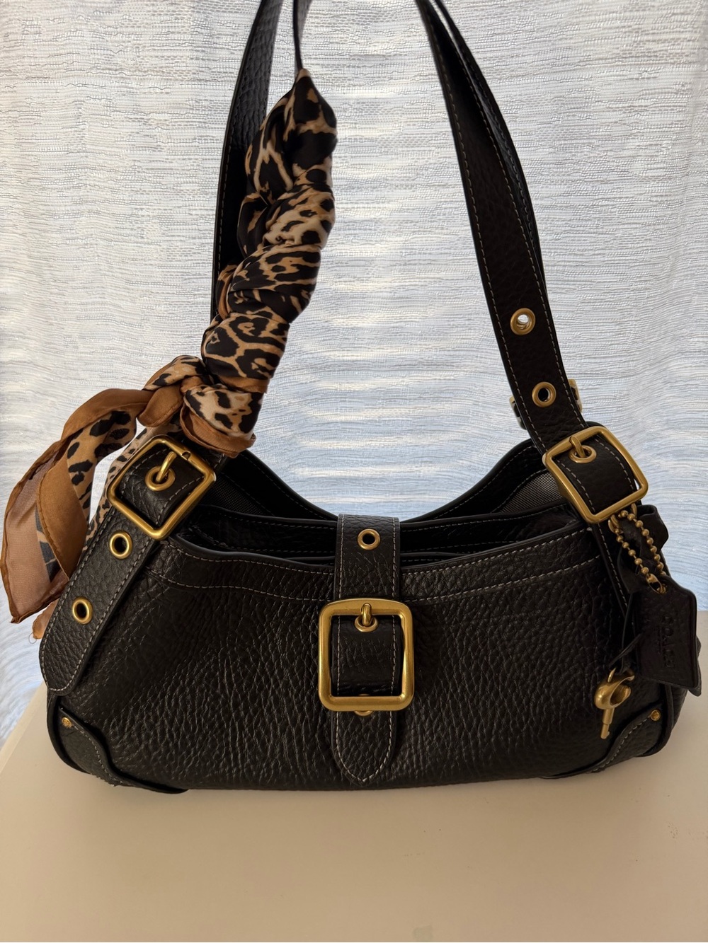 Black drifter shoulder 31